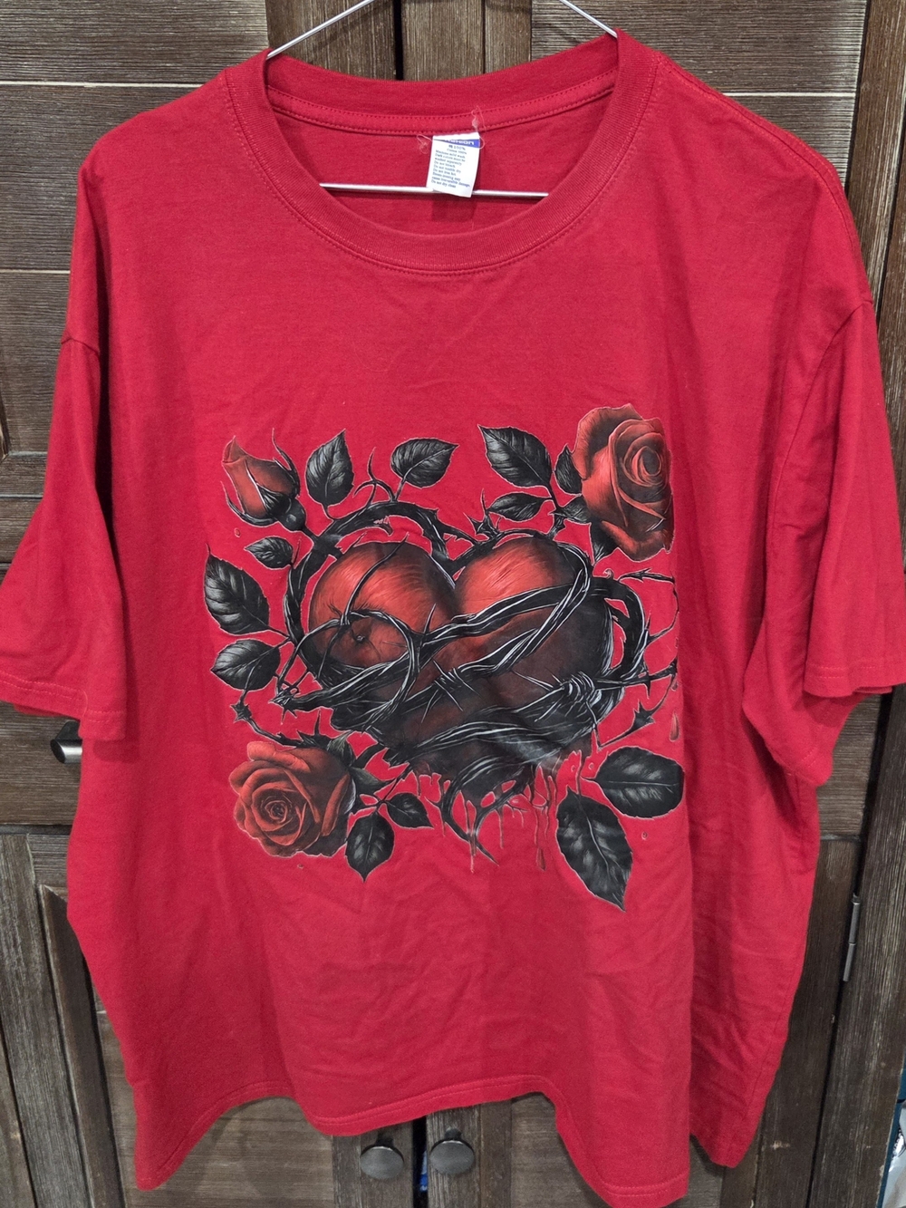 Red Graphic Heart & Roses Short-Sleeve Womens Plus Size 2x Tee